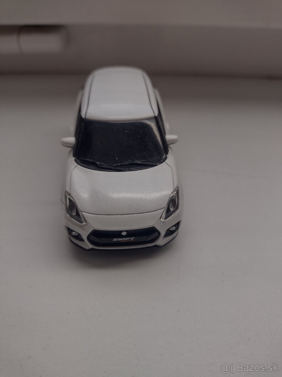 Zberatelsky model Suzuki Swift sport