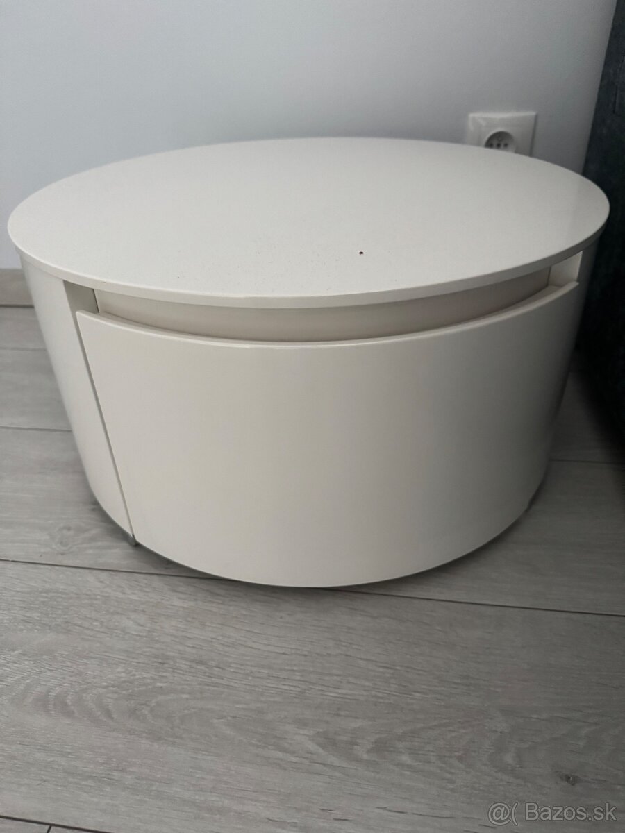 Talianske luxusné nočné stolíky