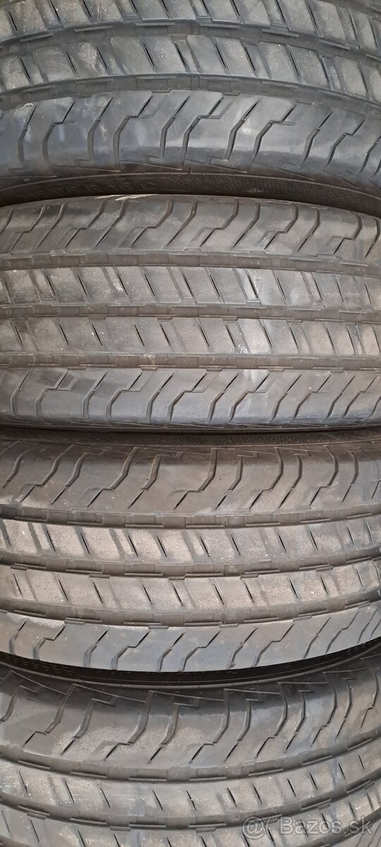 Predám 4ks slušné letné 215/65r16C Continental na dodávku
