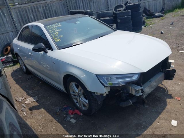 Predám havarovanú Audi a4 2.0 benzin automat 187tis km