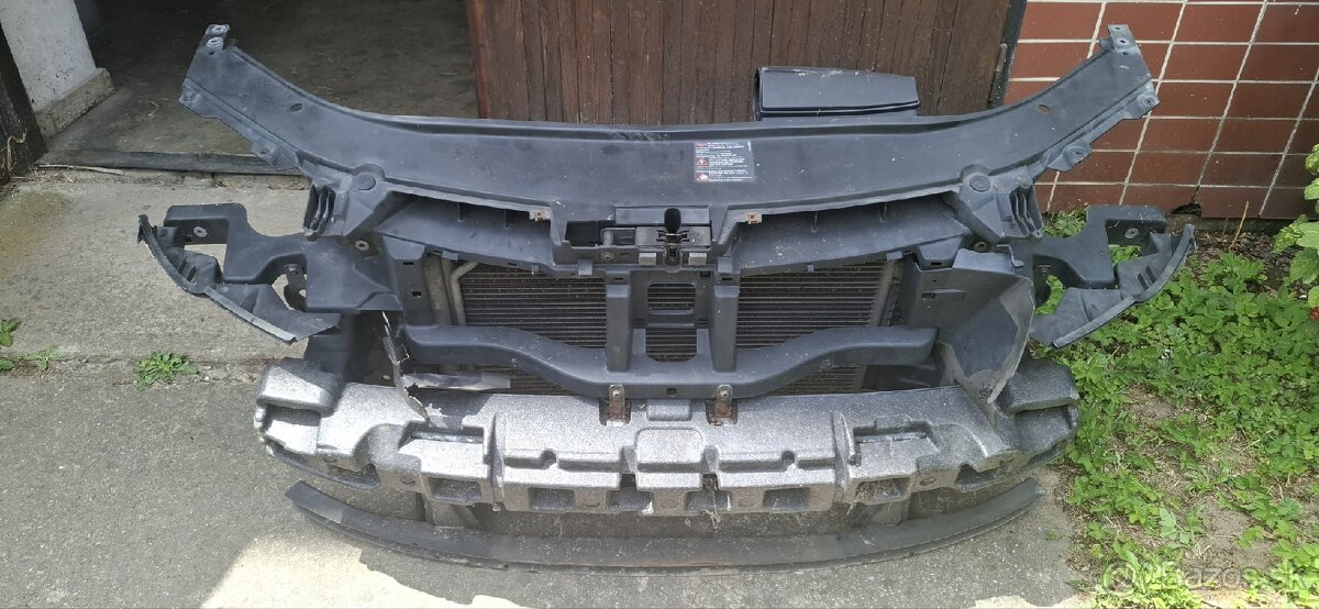 Chladičová stena s chladičmi VW Passat B6 2.0 TDI CR