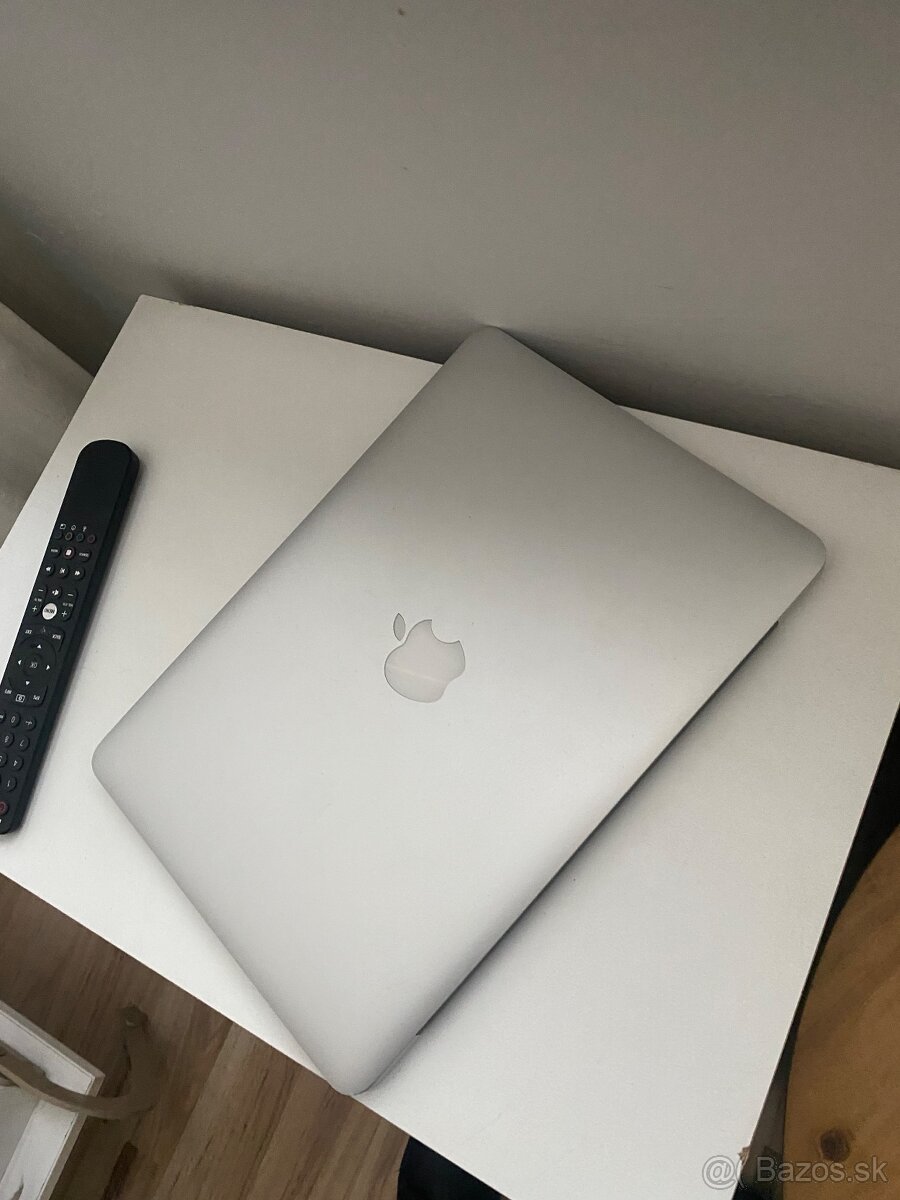 Predám MacBook 13 Pro 2015