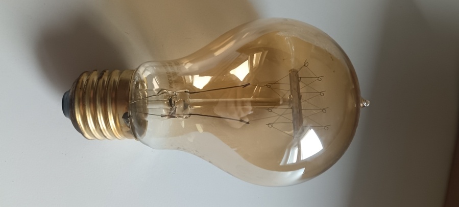 Edisonove žiarovky 60W