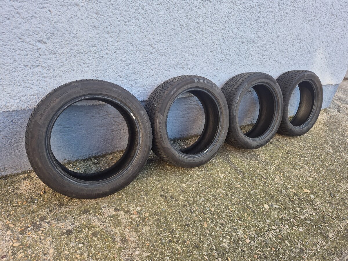 Predám zimné pneumatiky Continental 235/50/R19