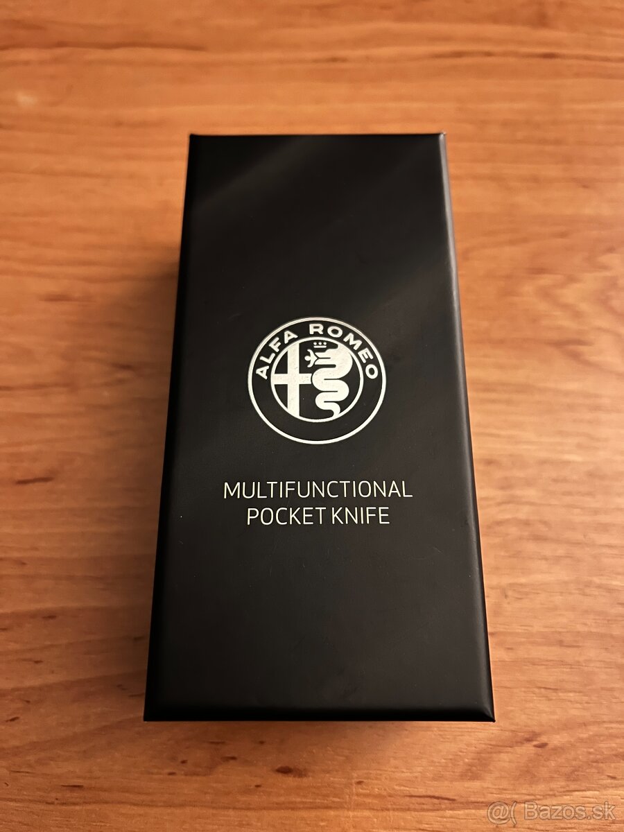 Multifunkčný nožík Alfa Romeo