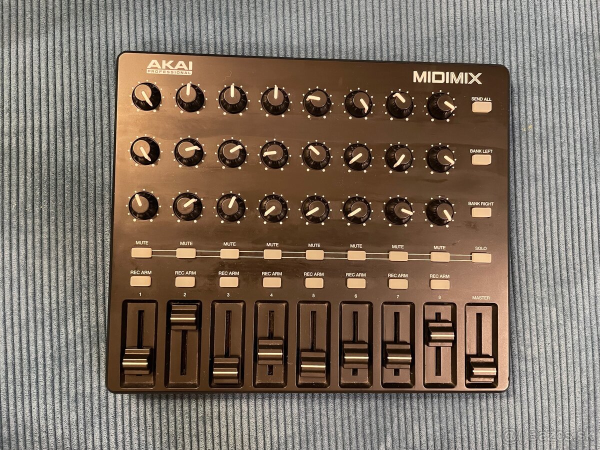 Akai MIDImix