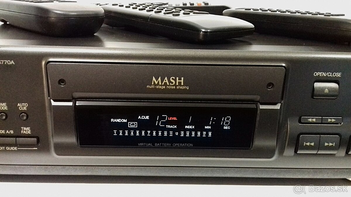 ClassA = CD prehravac TECHNICS SL-PS770 vyroba Germany, AC23