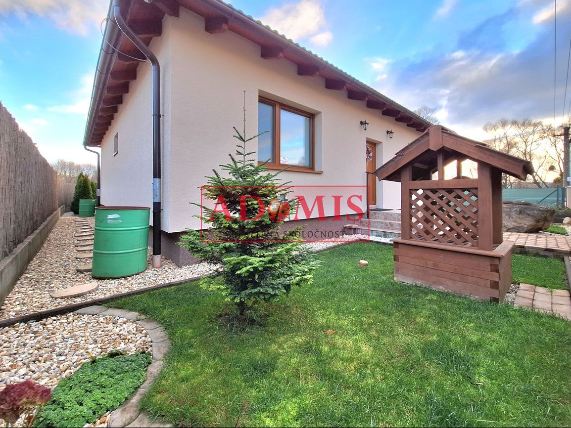 ADOMIS - predáme 4-5 izbový bungalov Košická Polianka, 710m2