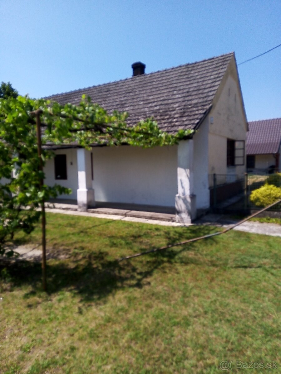 Chalupa v Borskom Jure, časť Tomky