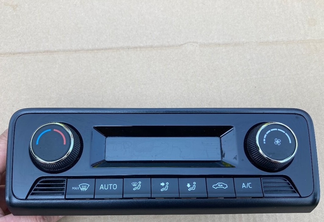 Climatronic na Fabia 3