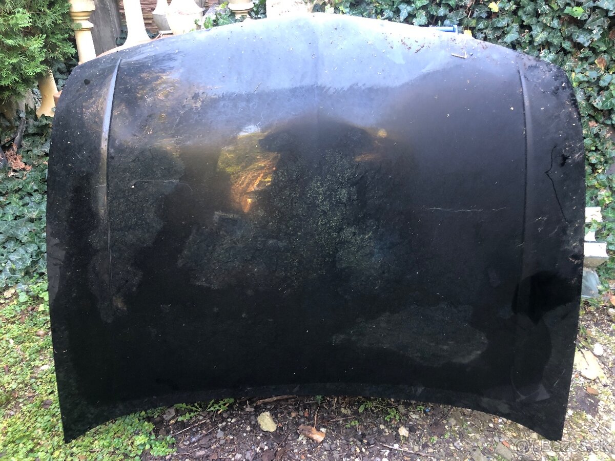 HONDA ACCORD 8G- CL9 2010 KAPOTA PREDNA ORIGINAL