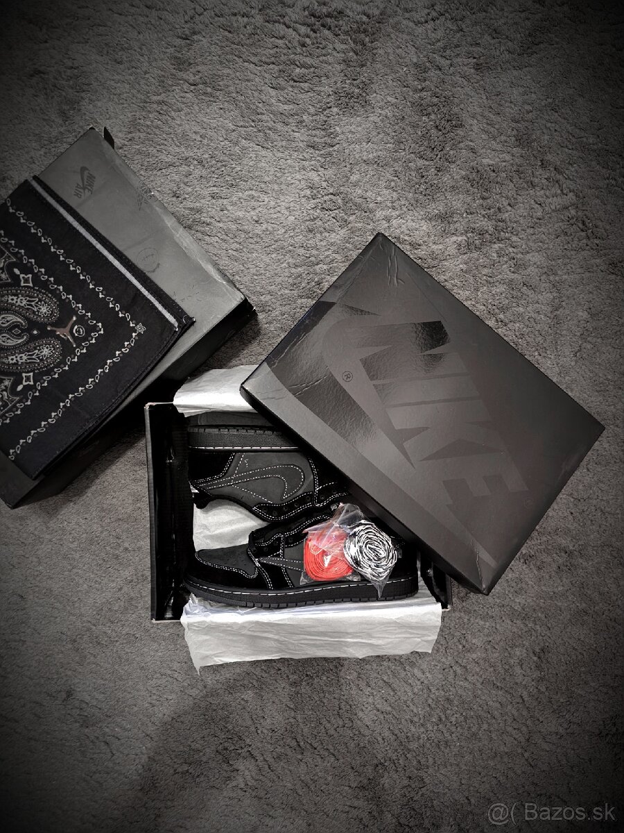 Nike x Travis Scott „Black Phantom“ 🖤⚪