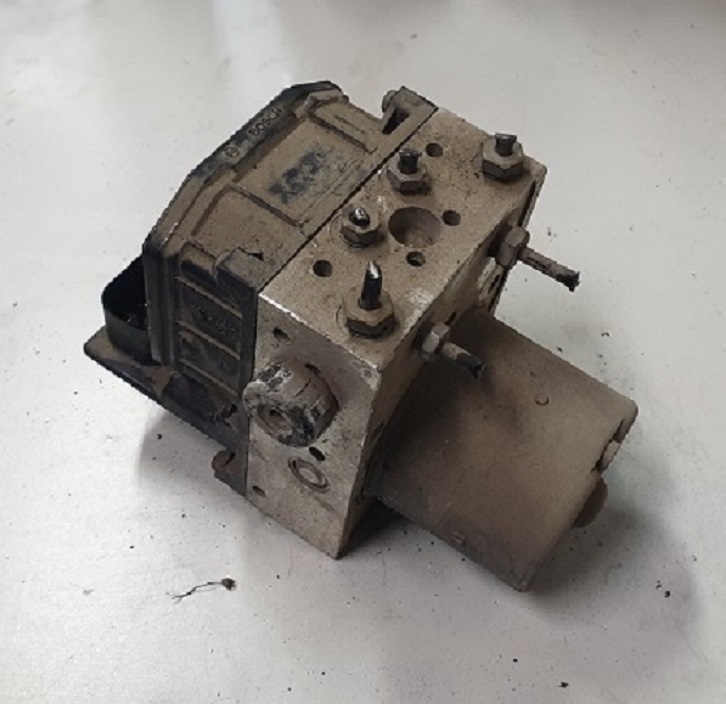 ABS kocka Fiat Stilo 0265224048