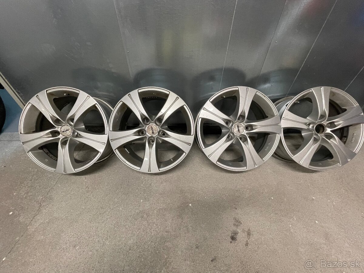 Predam 4x elektrony Autec 5x130 r17