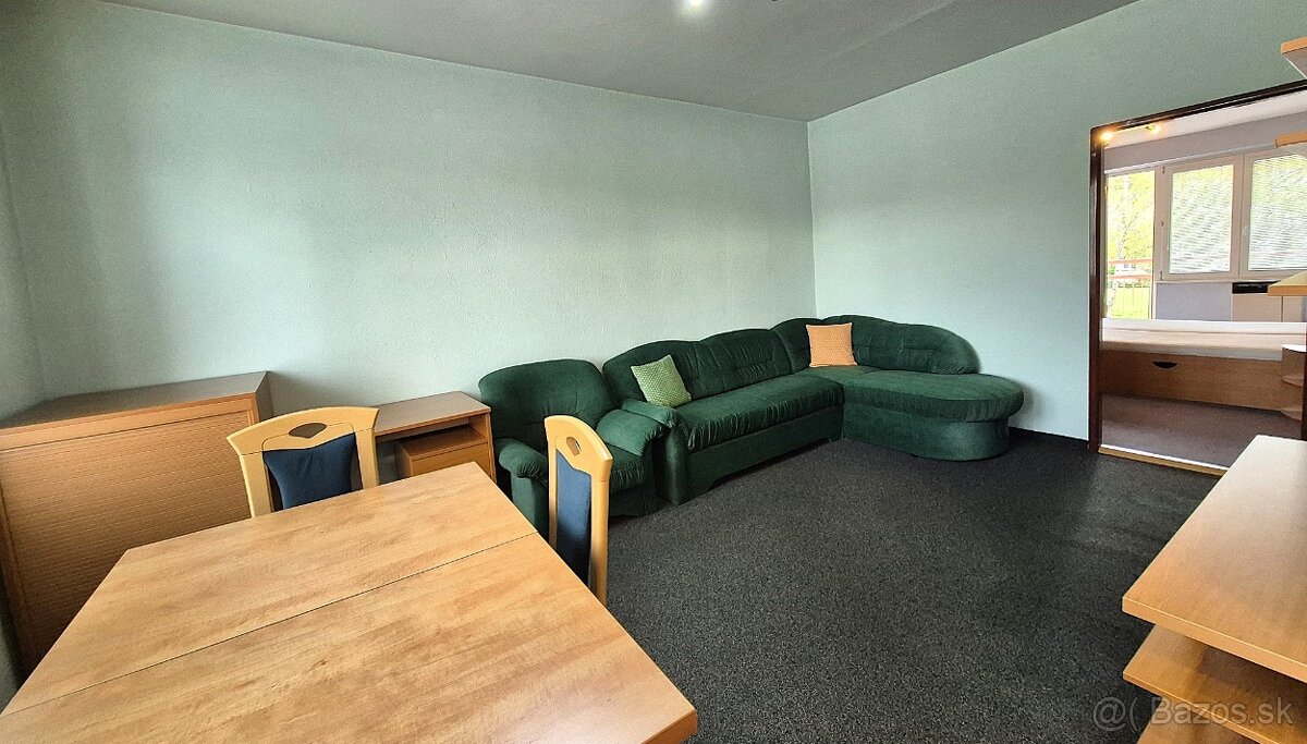 2-izbový zariadený byt v centre mesta Topoľčany