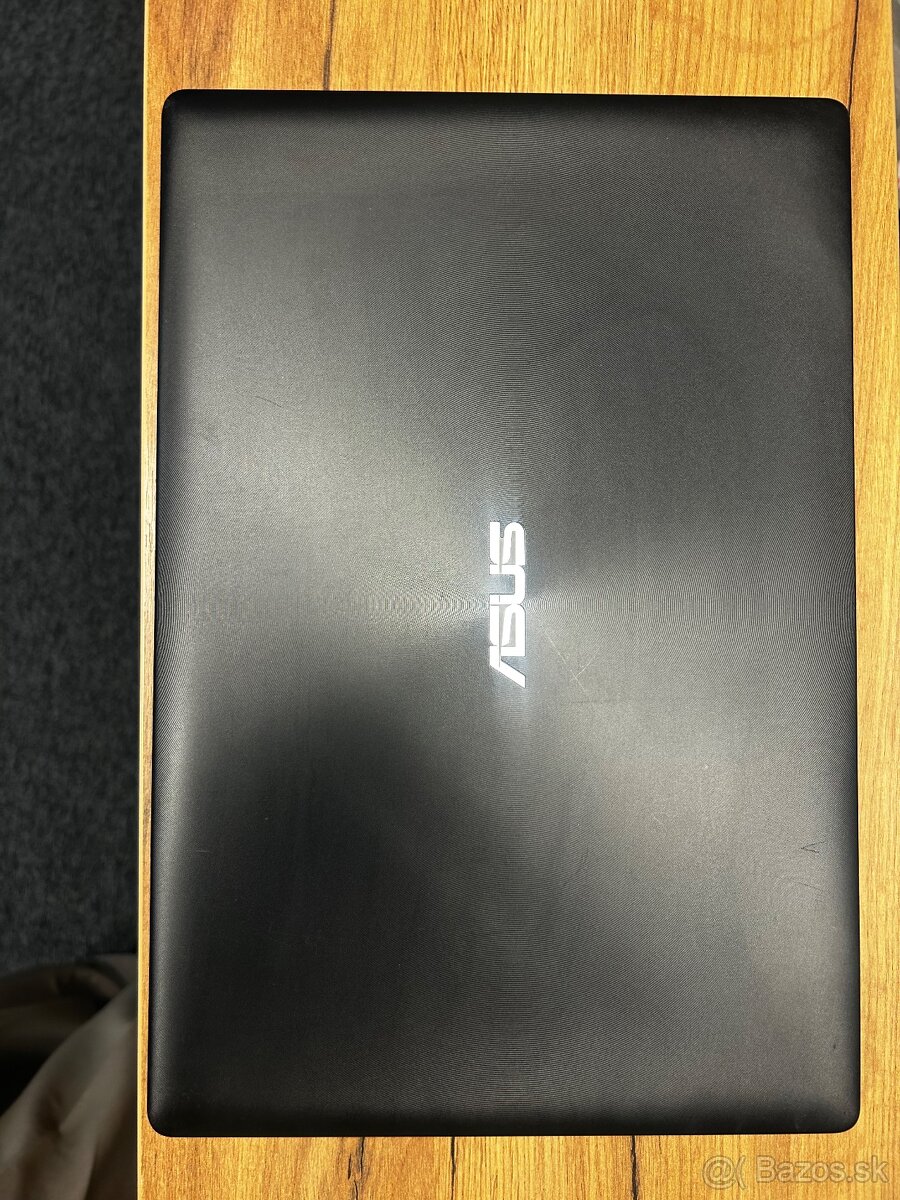 ASUS X553M
