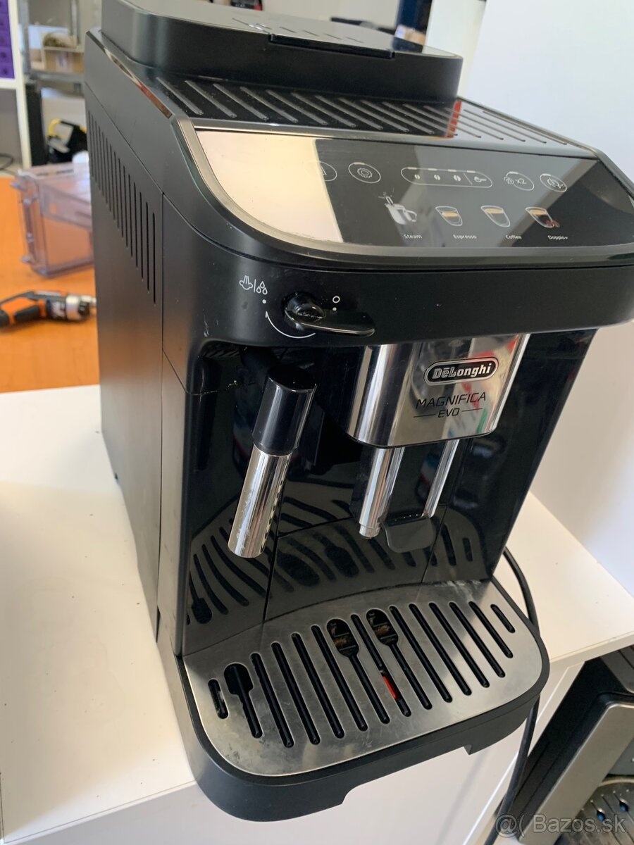 Delonghi 290. 22 magnifica evo