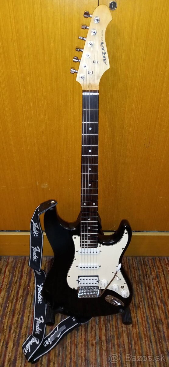 Elektrická gitara ARIA STG (Indonesia) + príslušenstvo.