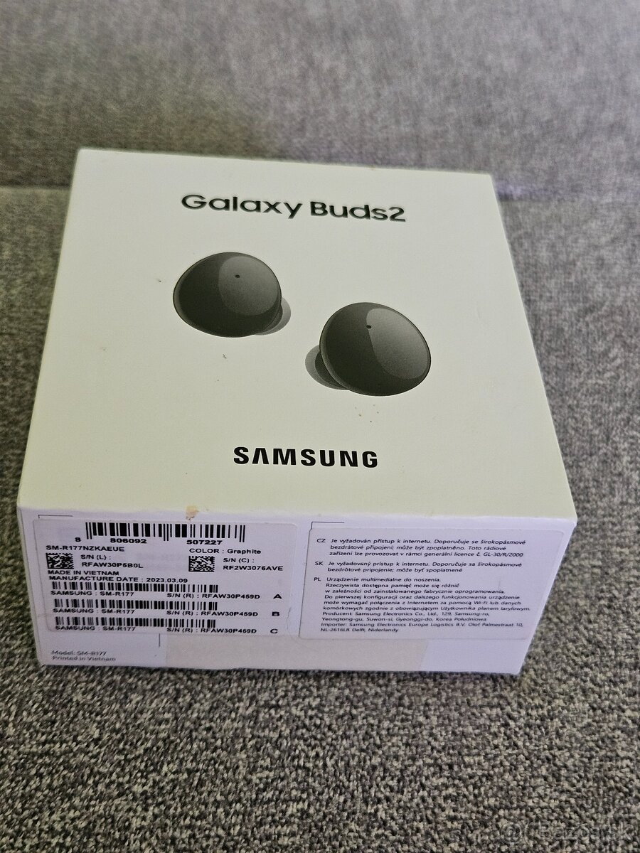 Samsung buds 2