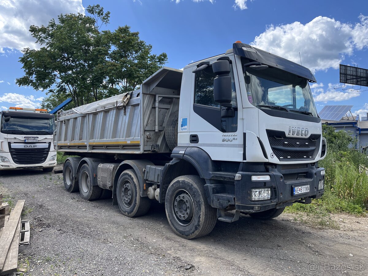 Na predaj Iveco Trakker 500E5 | 3-stranný sklápač | 8x4 |