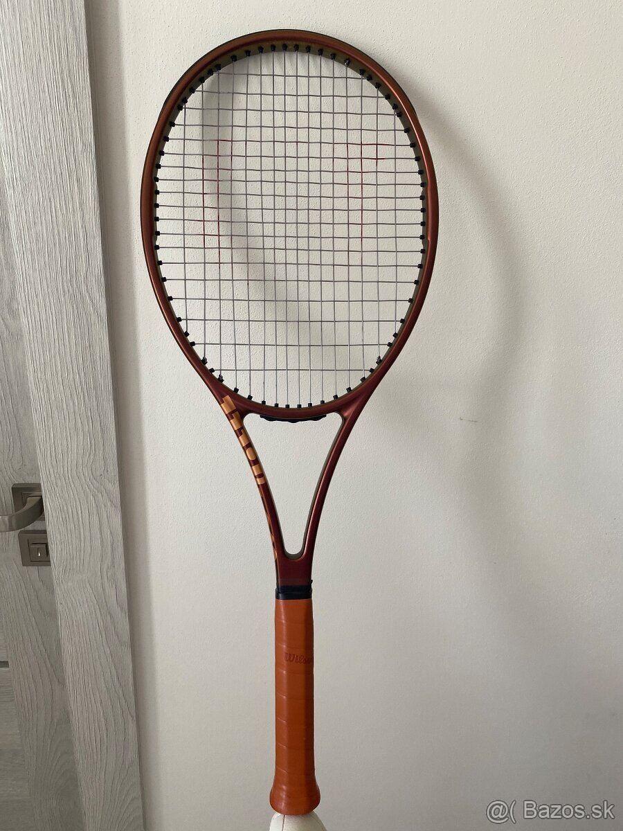 Wilson Pro Staff v14
