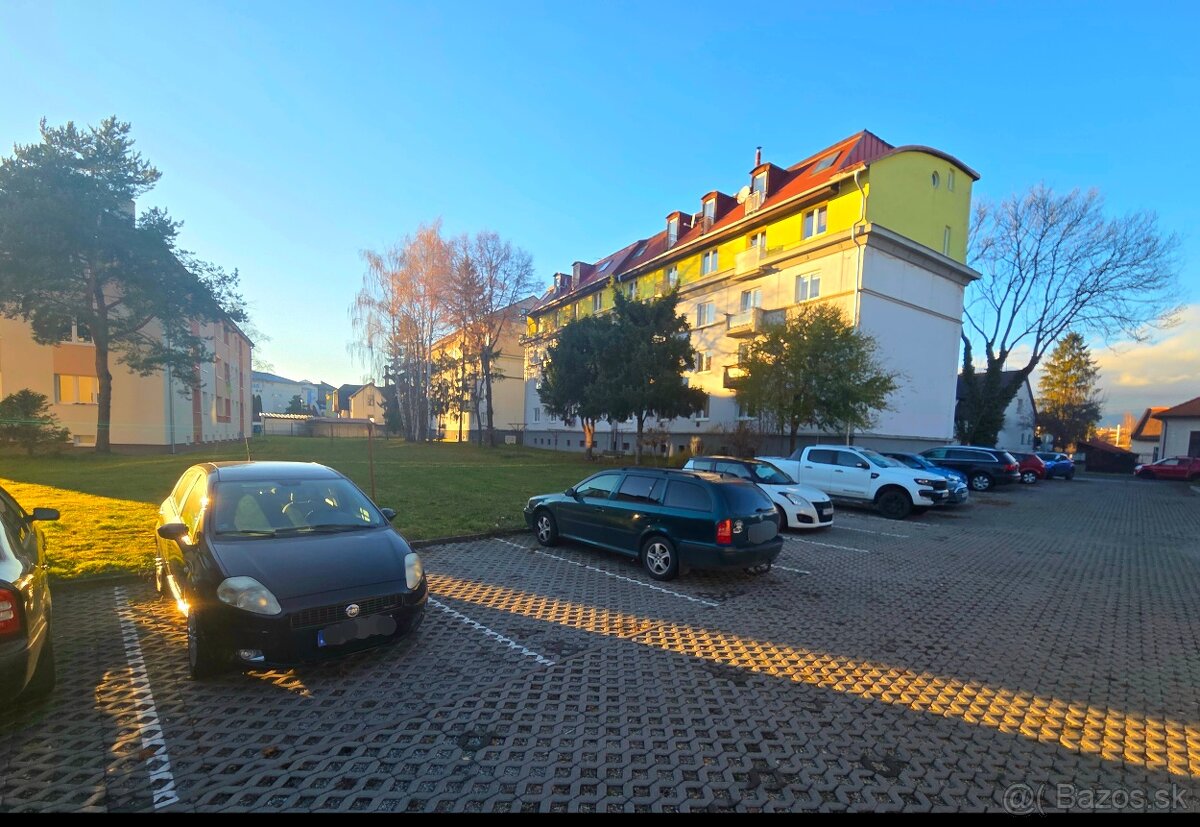 Na predaj 2 izbový byt s balkónom v Poprade centrum