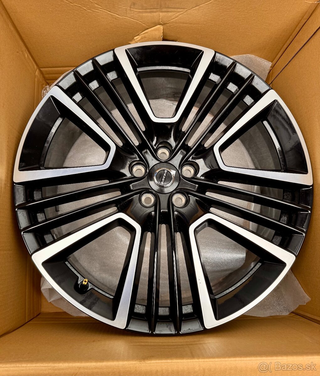 ORIG.VOLVO XC40 XC60 R21 NOVE DISKY.R-DESIGN