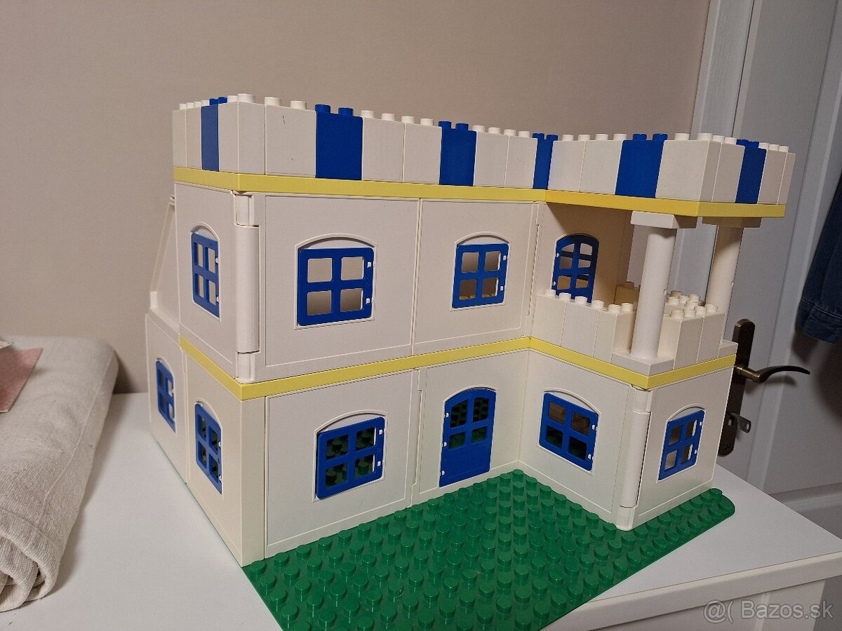 Lego Duplo vila