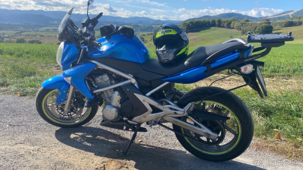 Kawasaki ER-6N
