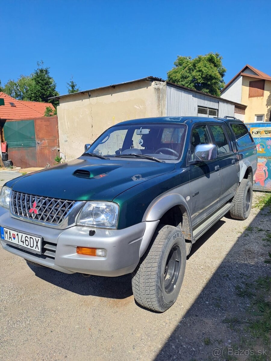 Mitsubishi L200 2001