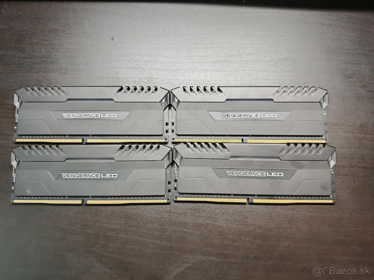 Corsair Vengeance LED 4x8GB = 32GB, 3200MHz, DDR4 - White LE