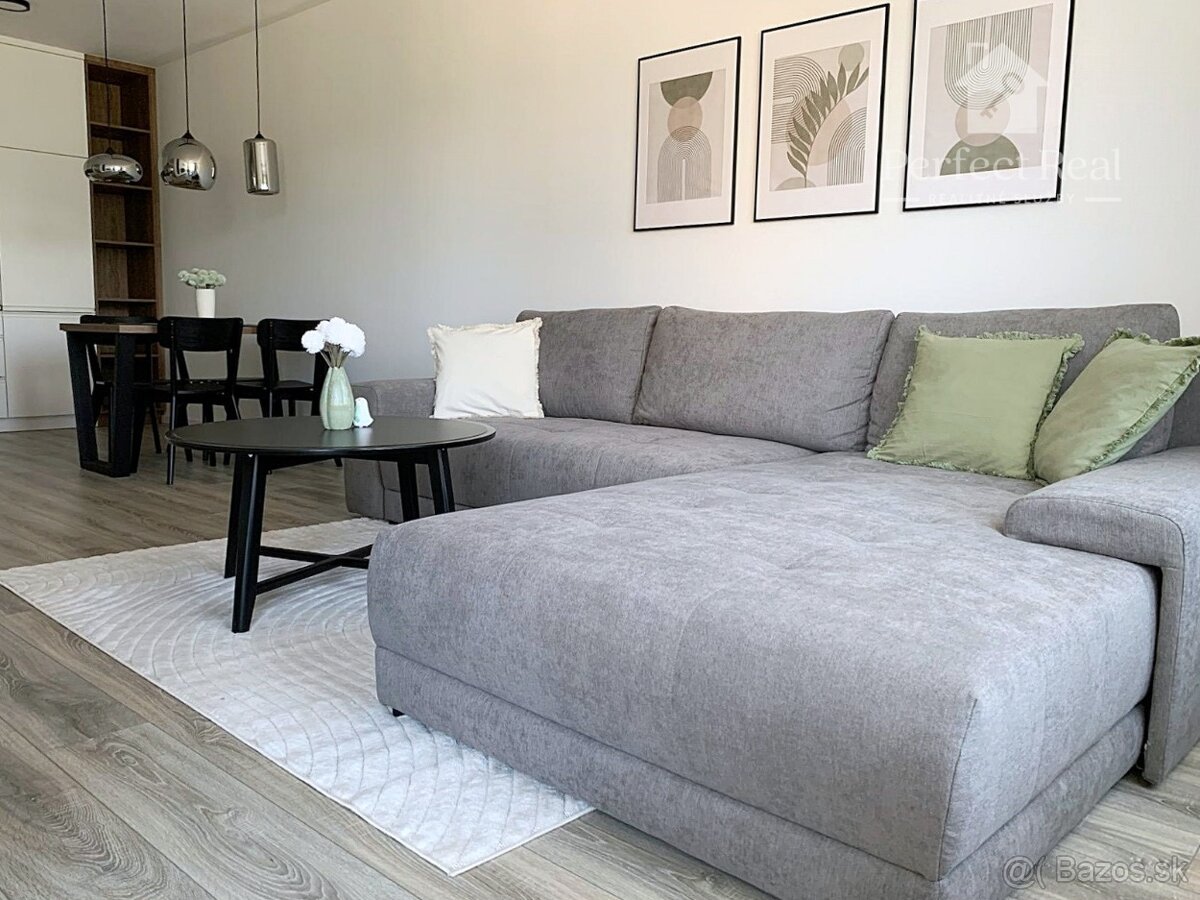 🏡 2i BYT s LOGGIOU, Bory, Parking, Klíma 🏡