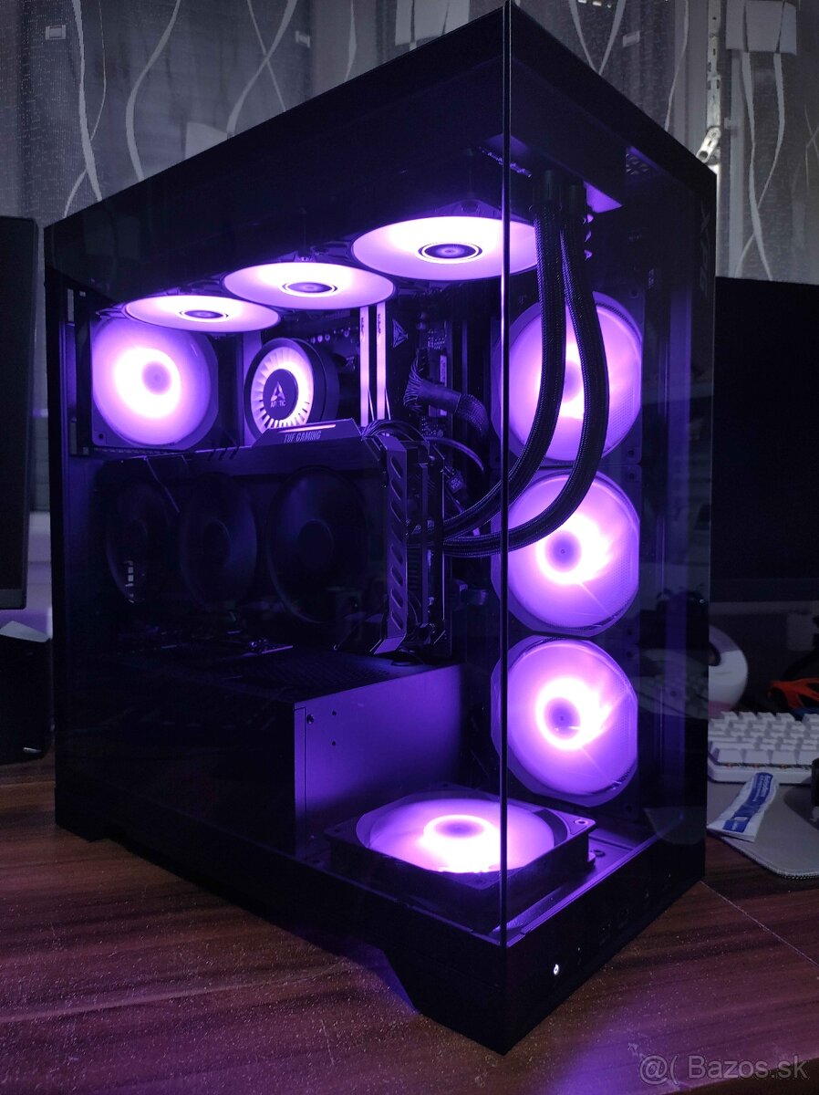 Ryzen 7 7800X3D, RX 6800 XT 16GB, 48GB RAM, AORUS doska