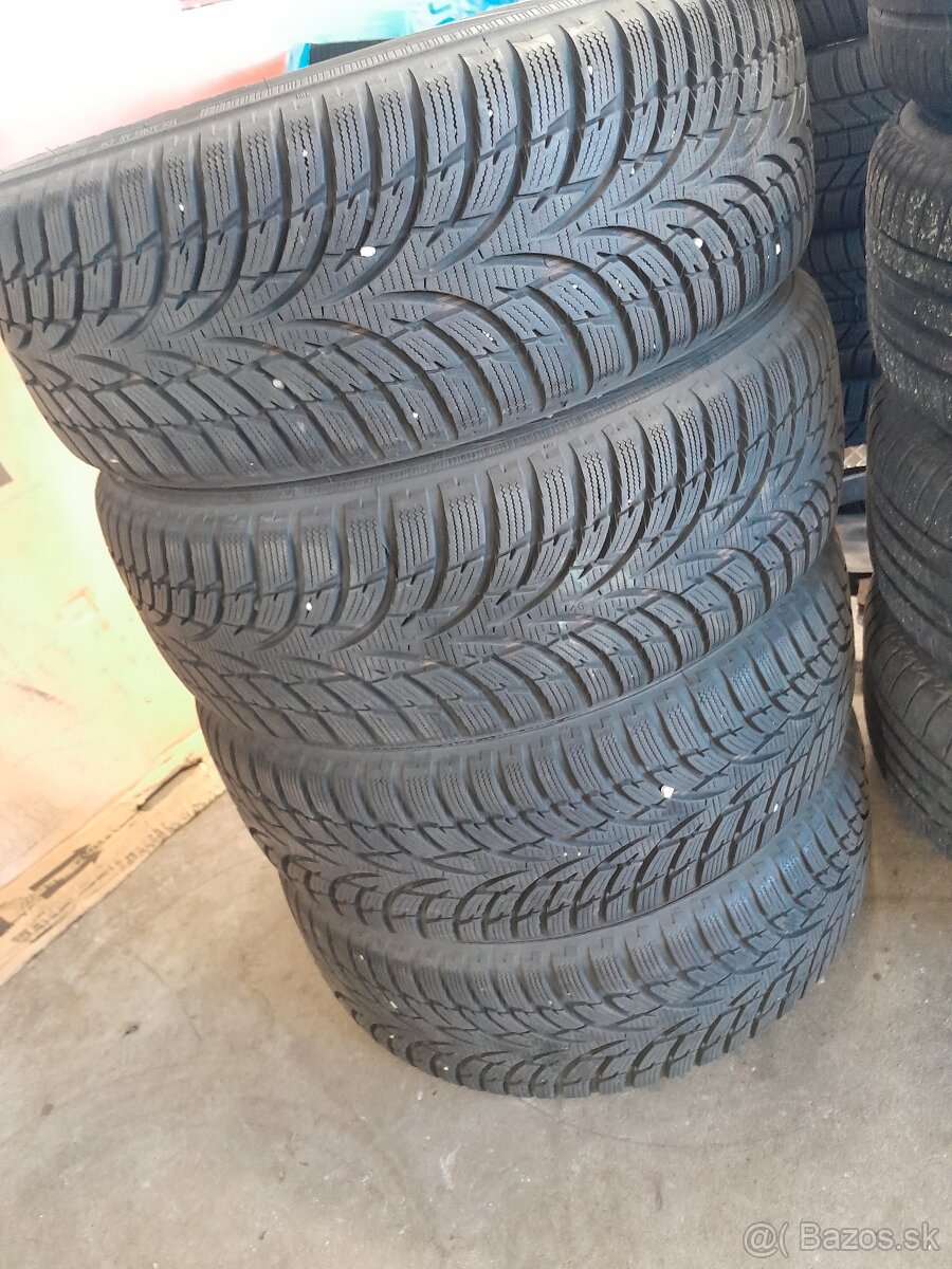 Predam zimne pneu NOKIAN 205/55 R16