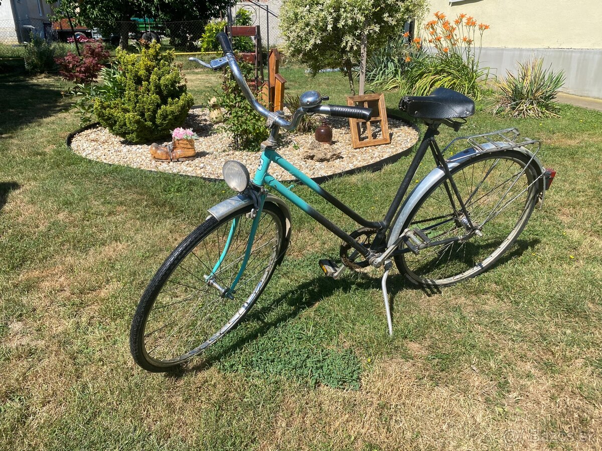 Retro mestský bicykel eska – zachovalý stav