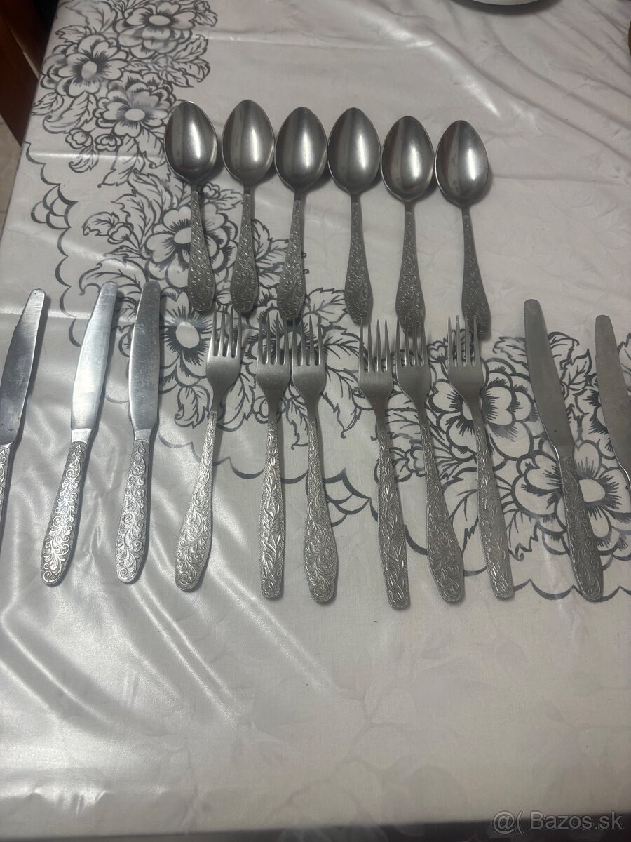 Predám sadu príborov