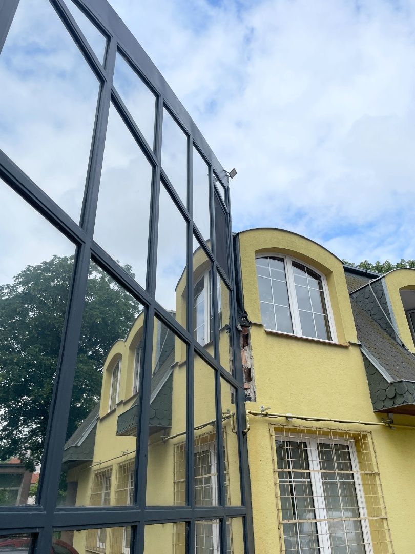 PINK Reality - Jedinečné komerčné priestory v centre Galanty