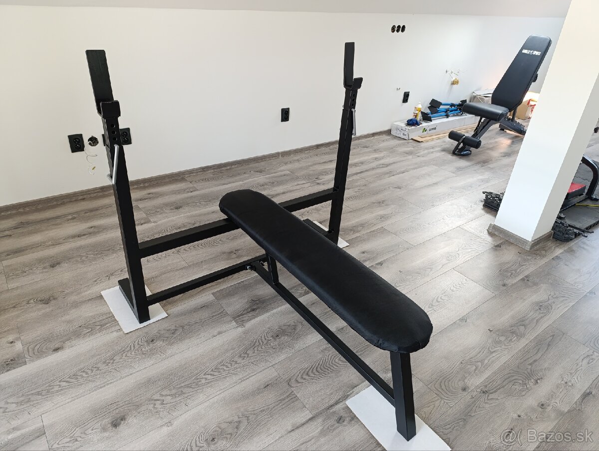 Lavička bench press