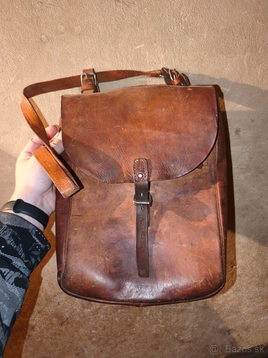 SNB ZNB 50té roky kožená brašna