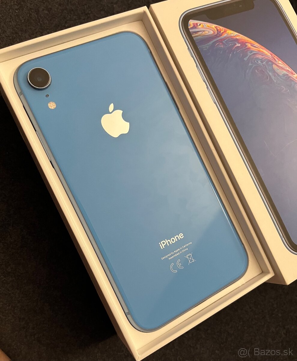 iPhone XR 64GB blue