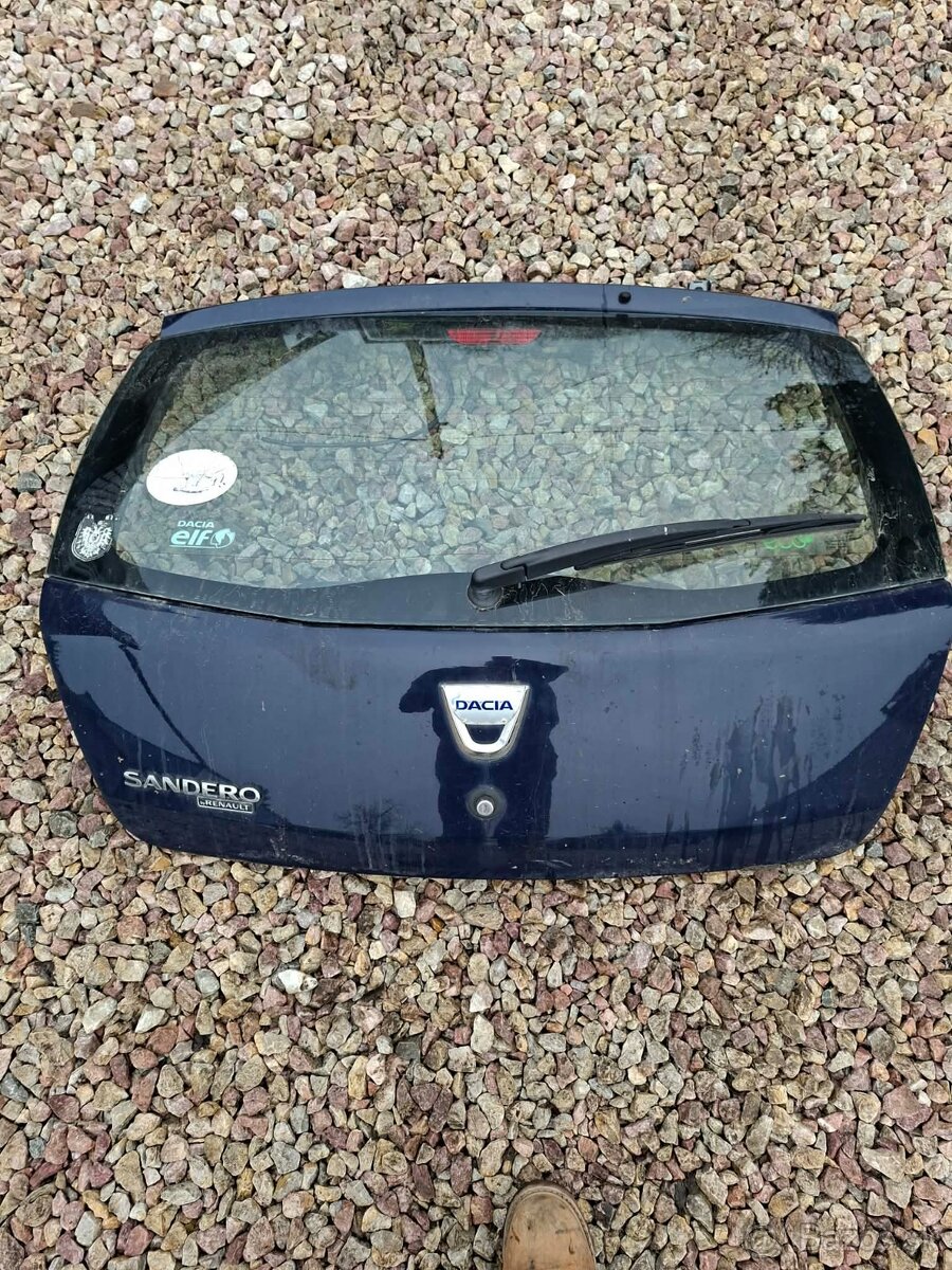 Kufrové dvere Dacia Sandero 2008