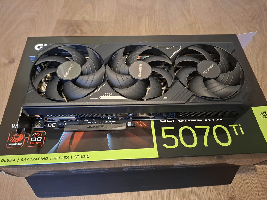 GeForce RTX 5070Ti WINDFORCE