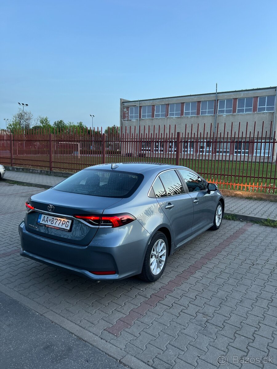Toyota Corolla sedan 1.5 Style 2022
