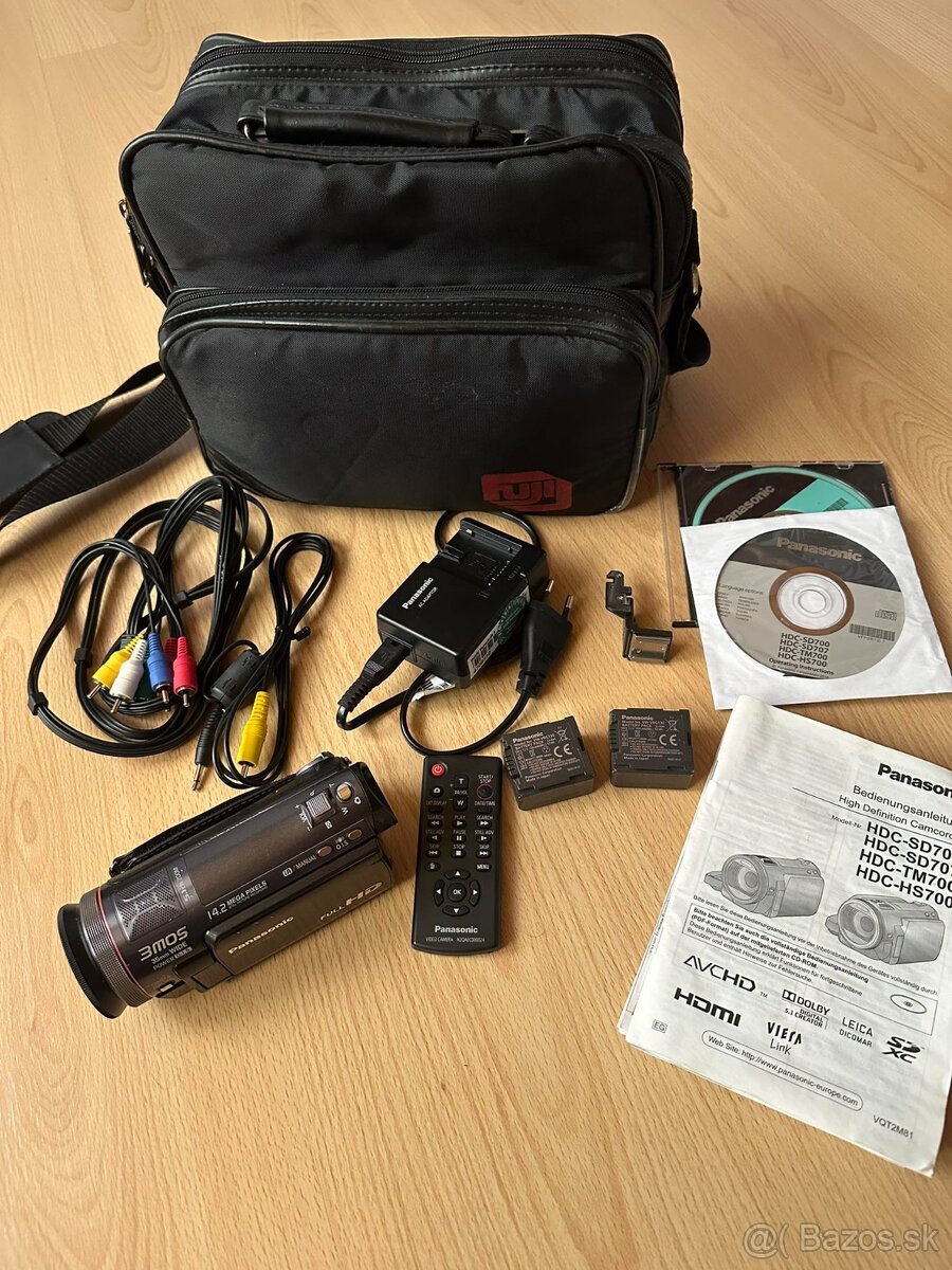 Panasonic HDC-TM700 + príslušenstvo