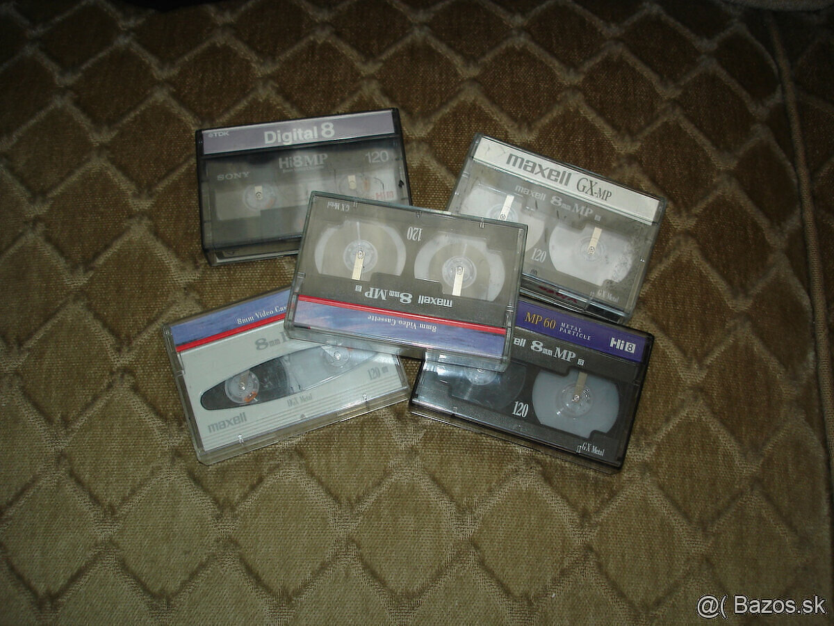 predám 8mm kazety a mini DV kazety do kamery