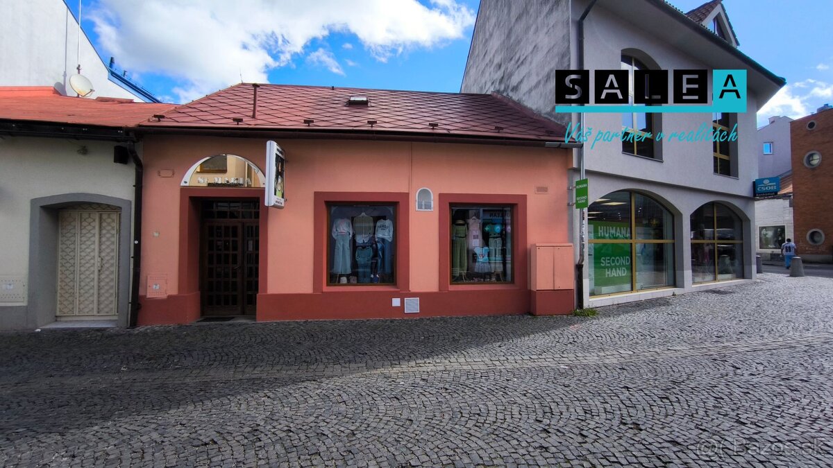 RODINNÝ DOM PRIAMO V CENTRE MESTA, PODLAHOVÁ PLOCHA 248m2, Ž