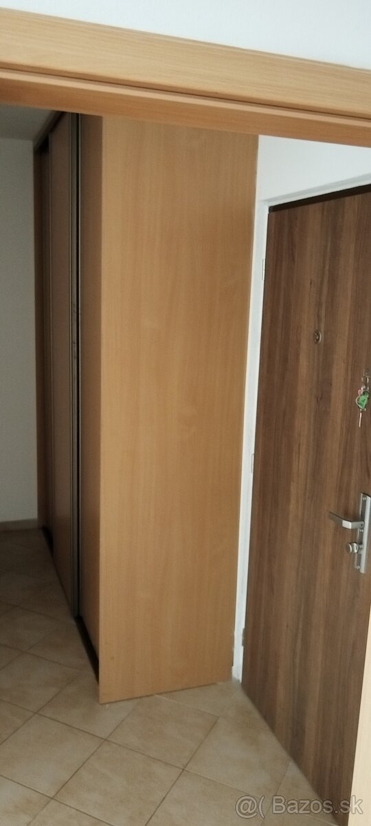 1 izbový byt+balkón+pivnica