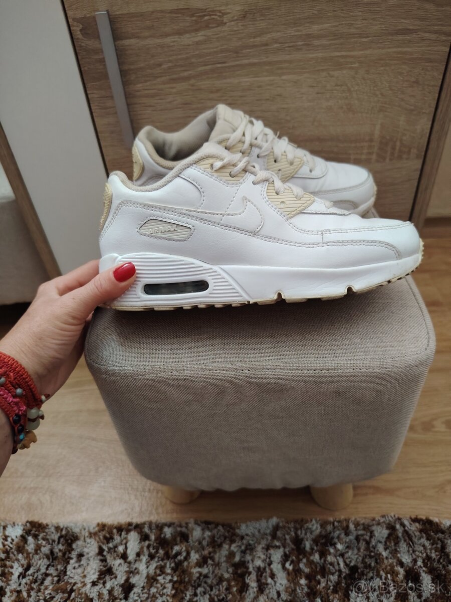Nike, veľkosť 35