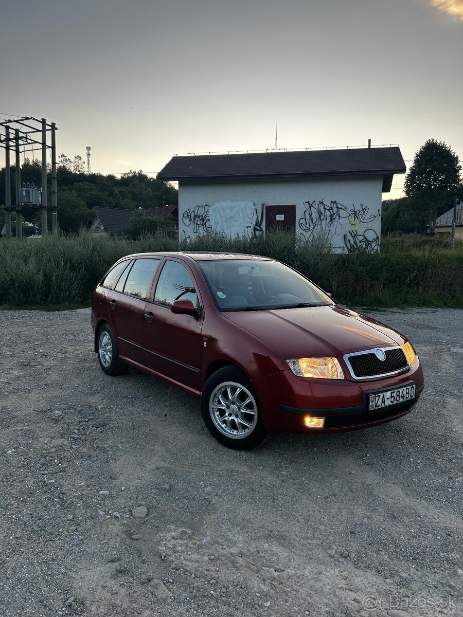 Škoda Fabia 2001 1.4MPi 50kw / Vyvarená s novou STK a EK