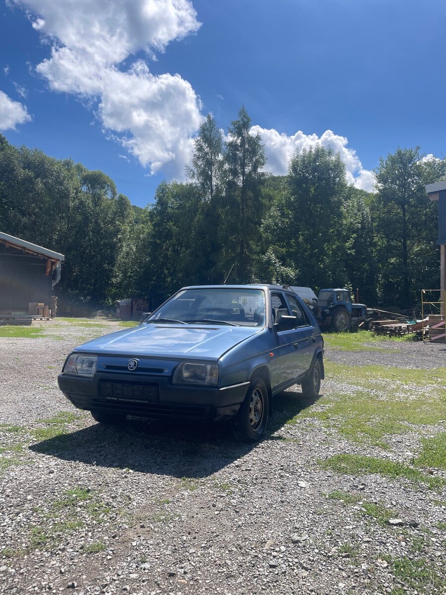 Škoda Favorit 135LX